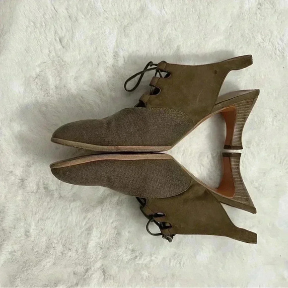 Vintage Salvatore Ferragamo Lace Up Suede Canvas Slingback Kitten Heels Beige - Picture 12 of 16